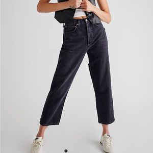 AGOLDE 90s crop jeans in distressed black